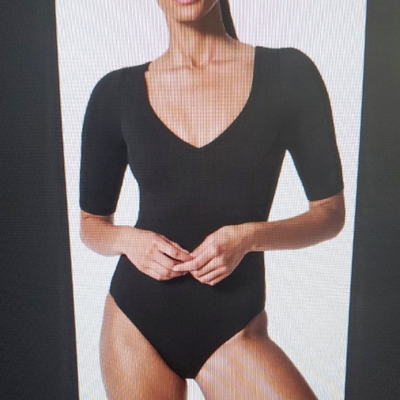 SPANX Pique SHAPING Black Open Back ONE PIECE RASHGARD SWIMSUIT - Picture 2 of 9